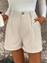 Solid Roll Up Hem Shorts